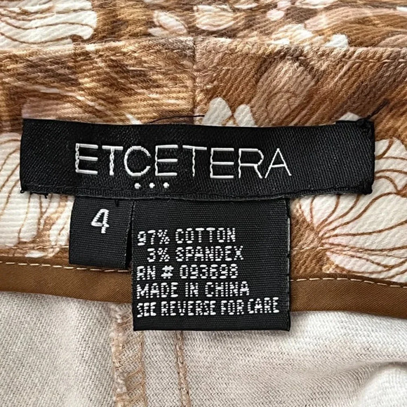 Y2K Etcetera Brown Dusty Pink Filigree Lotus Print Flare Crop Leg Jeans Size 4. - Picture 6 of 7